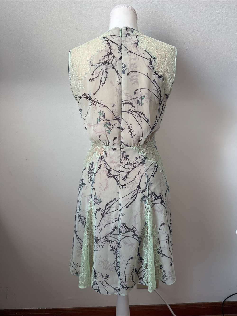 BCBGMaxAzria Light Sage Floral Lace-Trim Mini Dress - Picture 4 of 12